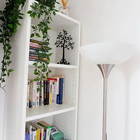 - Le Nid - 25min Paris Apartment Romainville